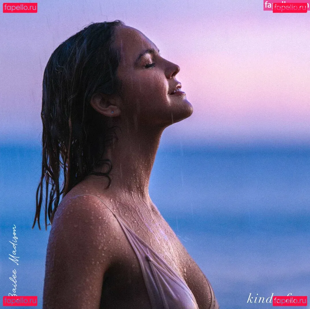 Bailee Madison Onlyfans Photo Gallery 