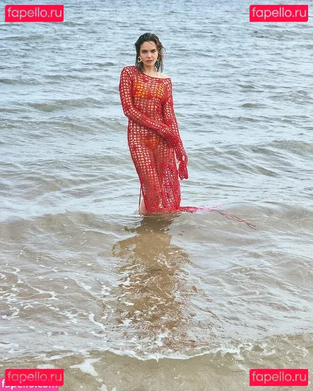 Bailee Madison Onlyfans Photo Gallery 