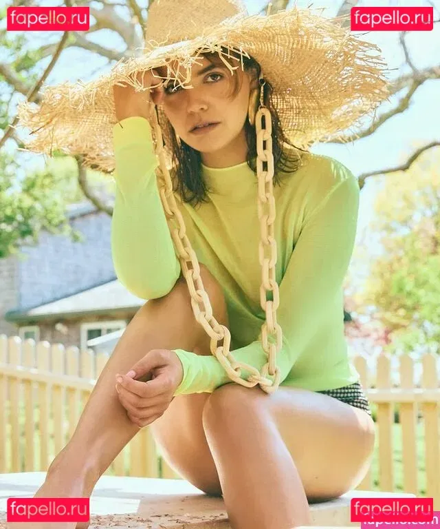 Bailee Madison Onlyfans Photo Gallery 