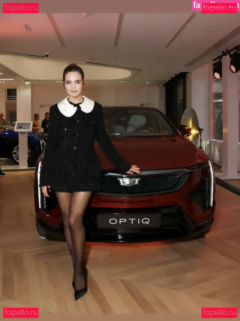 Bailee Madison Onlyfans Photo Gallery 