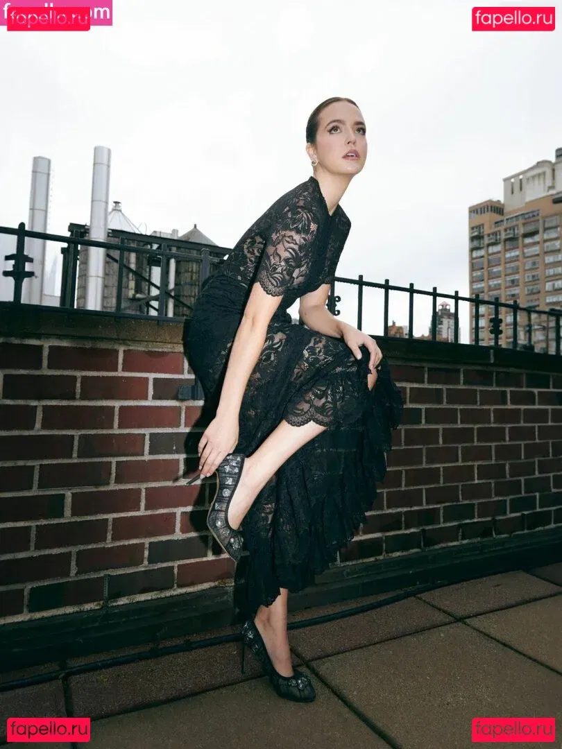 Bailee Madison Onlyfans Photo Gallery 