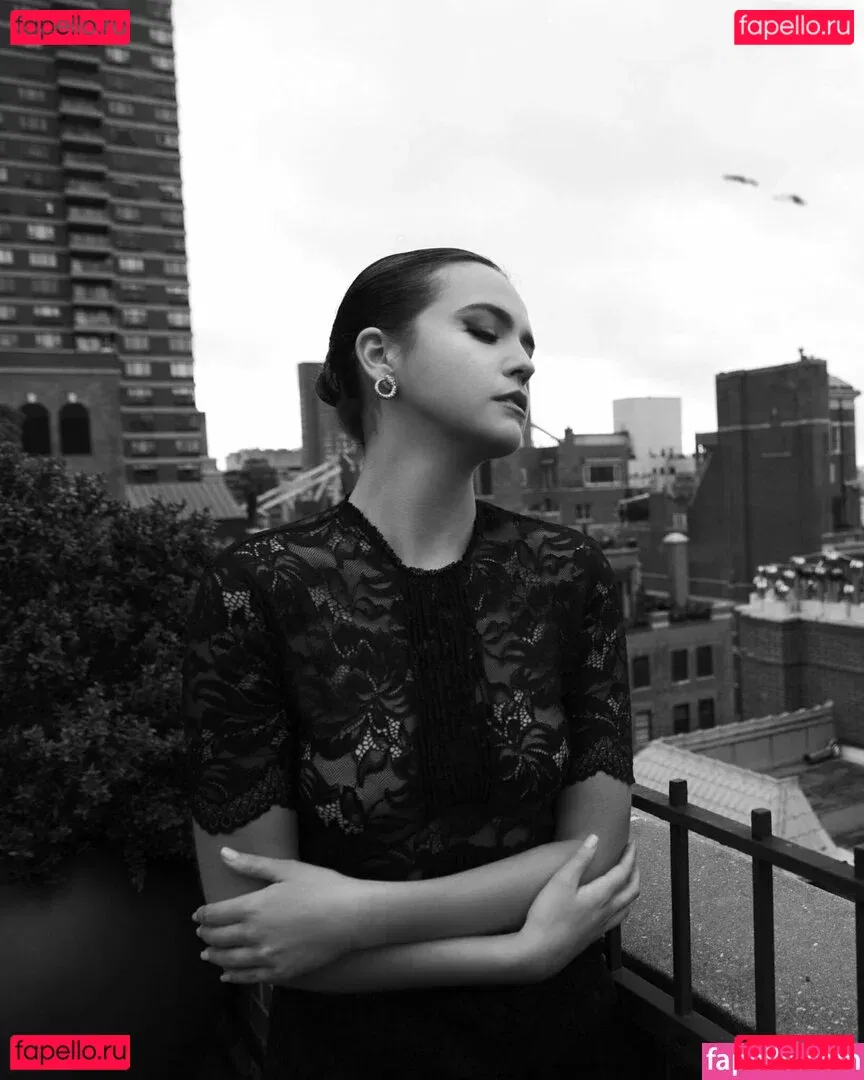 Bailee Madison Onlyfans Photo Gallery 