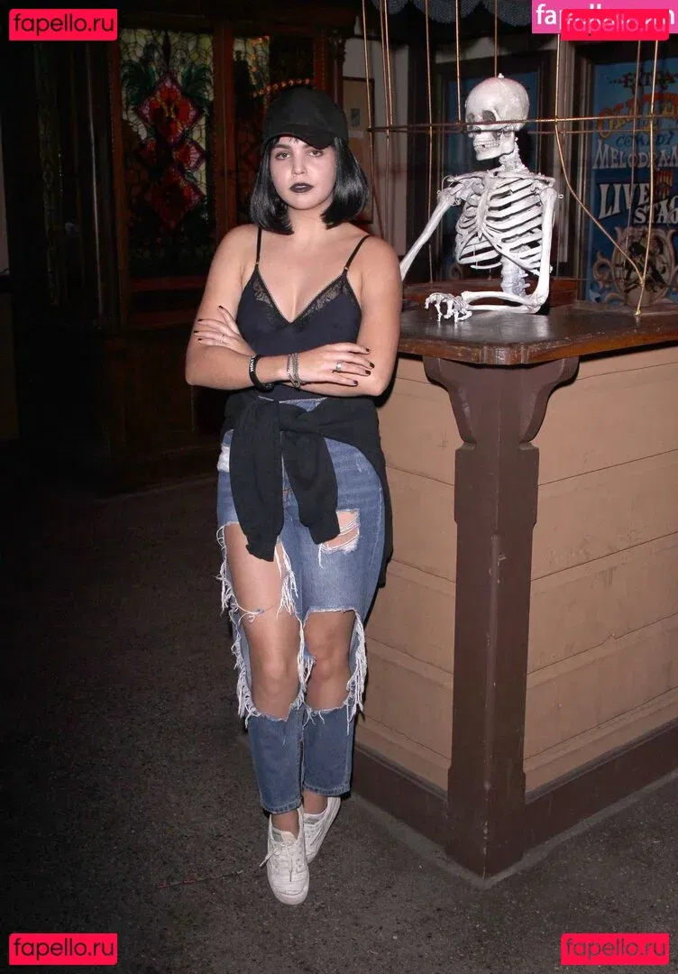 Bailee Madison Onlyfans Photo Gallery 