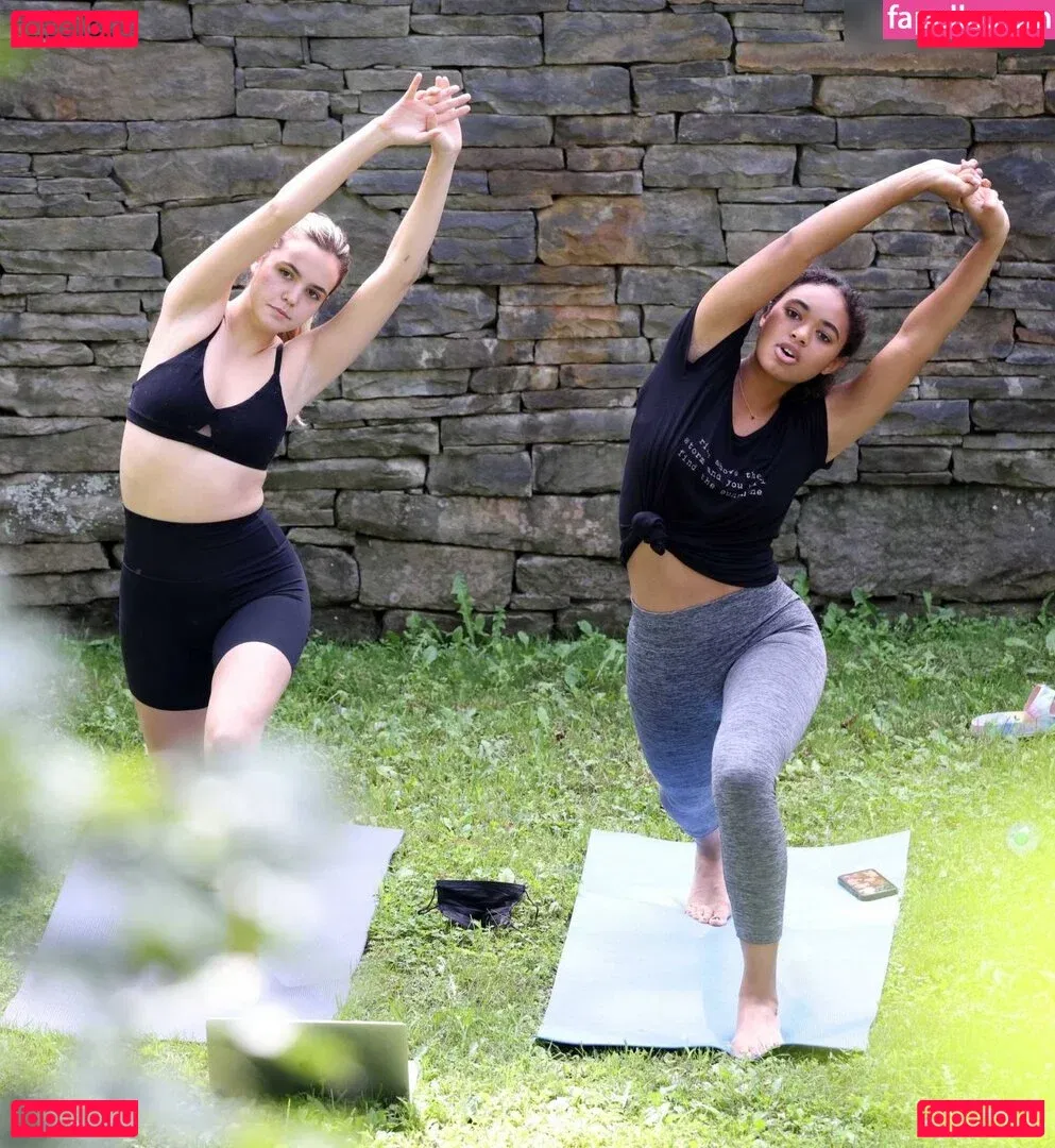 Bailee Madison Onlyfans Photo Gallery 