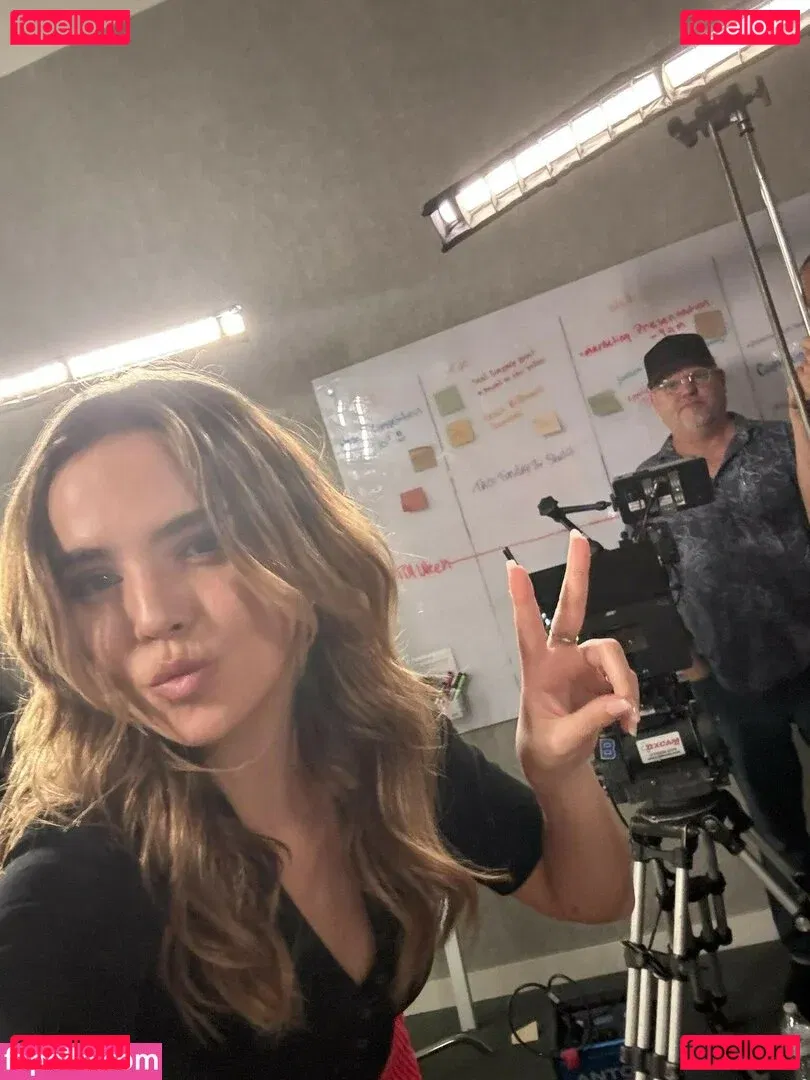 Bailee Madison Onlyfans Photo Gallery 