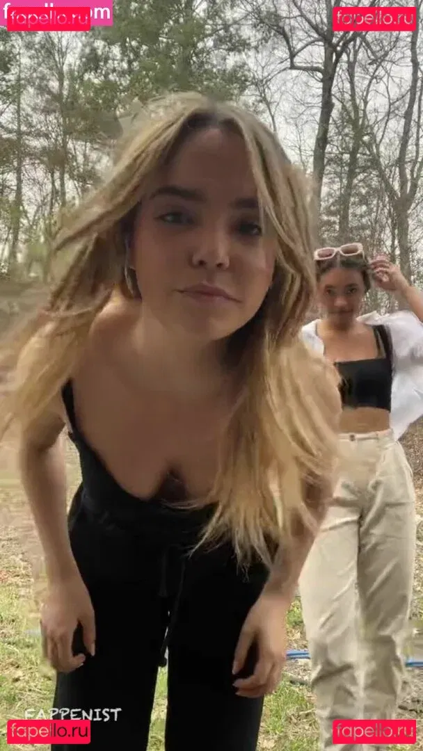 Bailee Madison Onlyfans Photo Gallery 