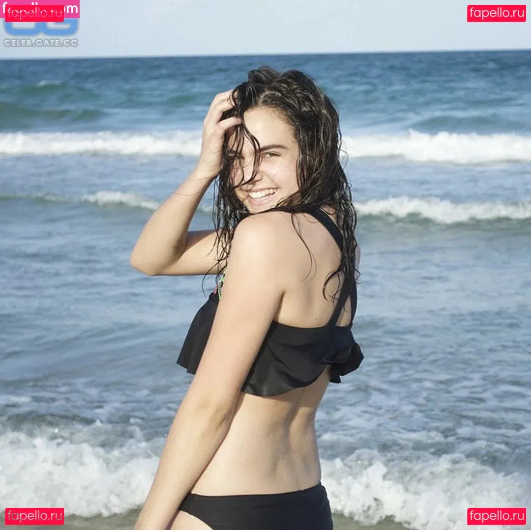 Bailee Madison Onlyfans Photo Gallery 