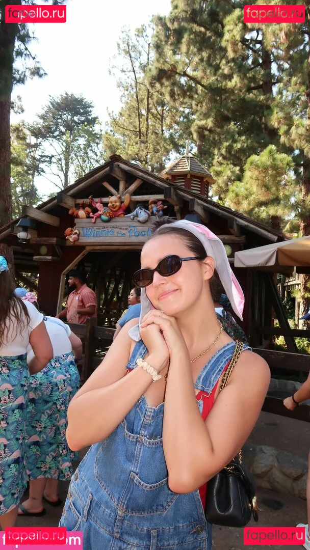 Bailee Madison Onlyfans Photo Gallery 