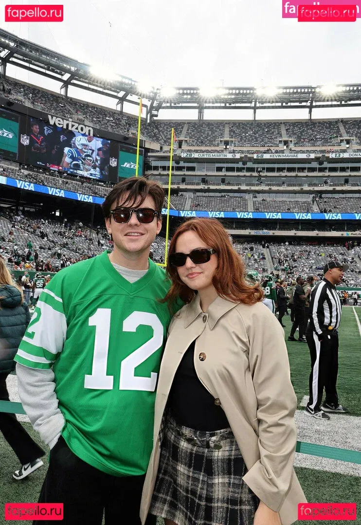 Bailee Madison Onlyfans Photo Gallery 