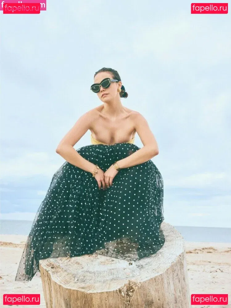 Bailee Madison Onlyfans Photo Gallery 