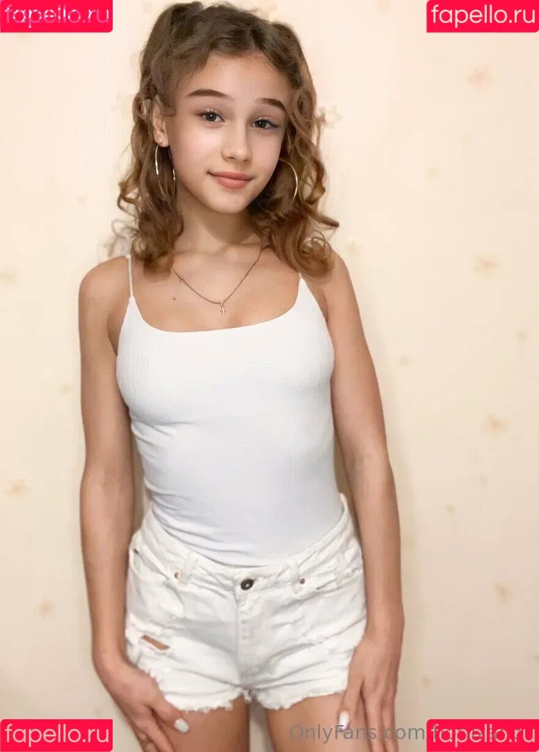 hotlizahot Onlyfans Photo Gallery 