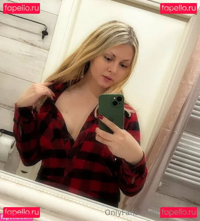 hotlizahot Onlyfans Photo Gallery 