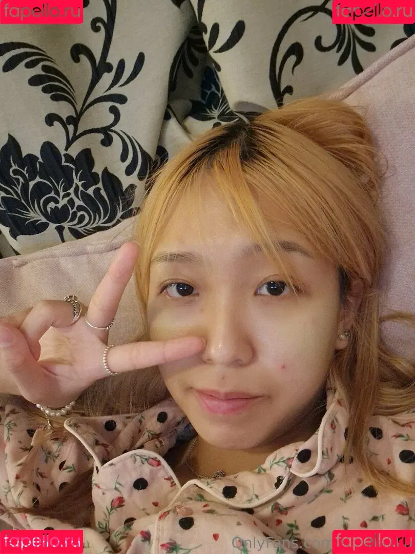 tinyhakka Onlyfans Photo Gallery 