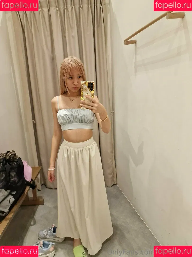 tinyhakka Onlyfans Photo Gallery 
