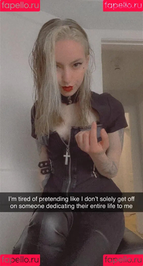 violets_cabaret Onlyfans Photo Gallery 
