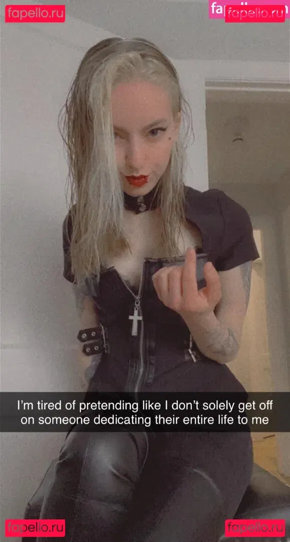 violets_cabaret Onlyfans Photo Gallery 