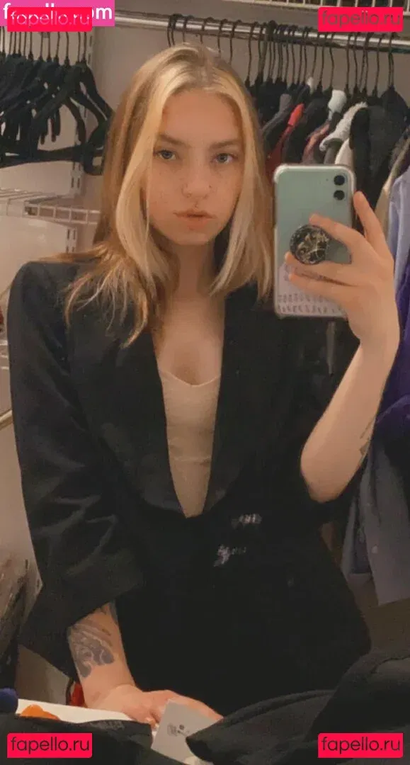 violets_cabaret Onlyfans Photo Gallery 