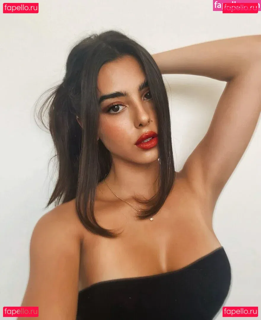 Valeria Conca Onlyfans Photo Gallery 