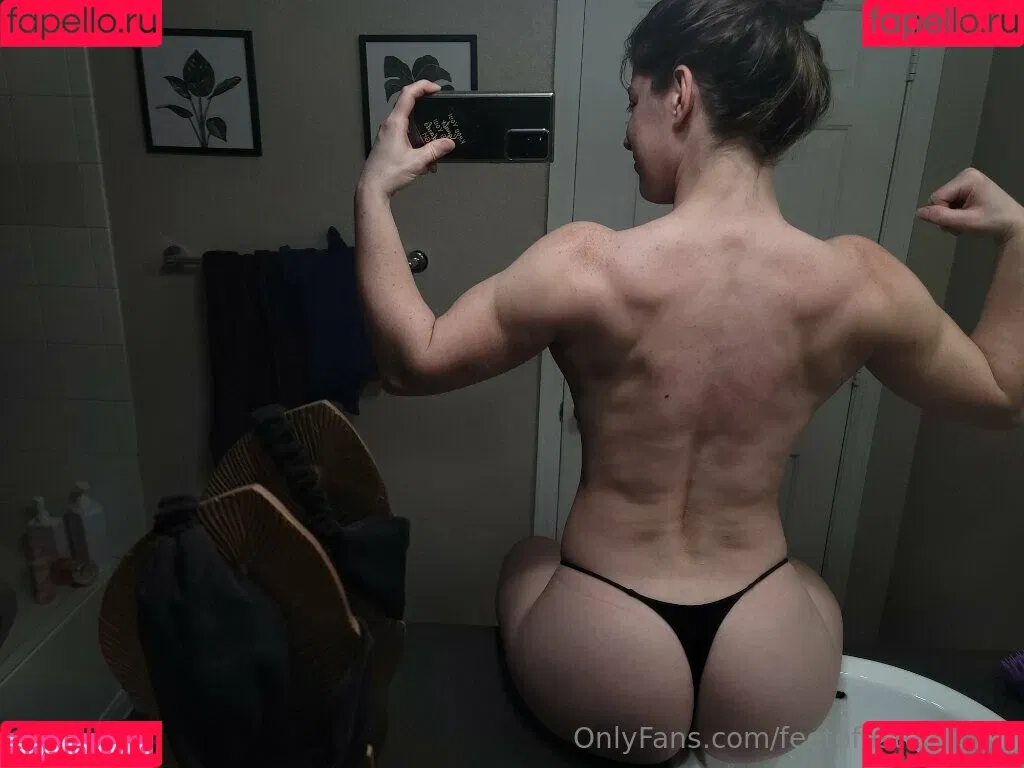 feetofastonervip Onlyfans Photo Gallery 