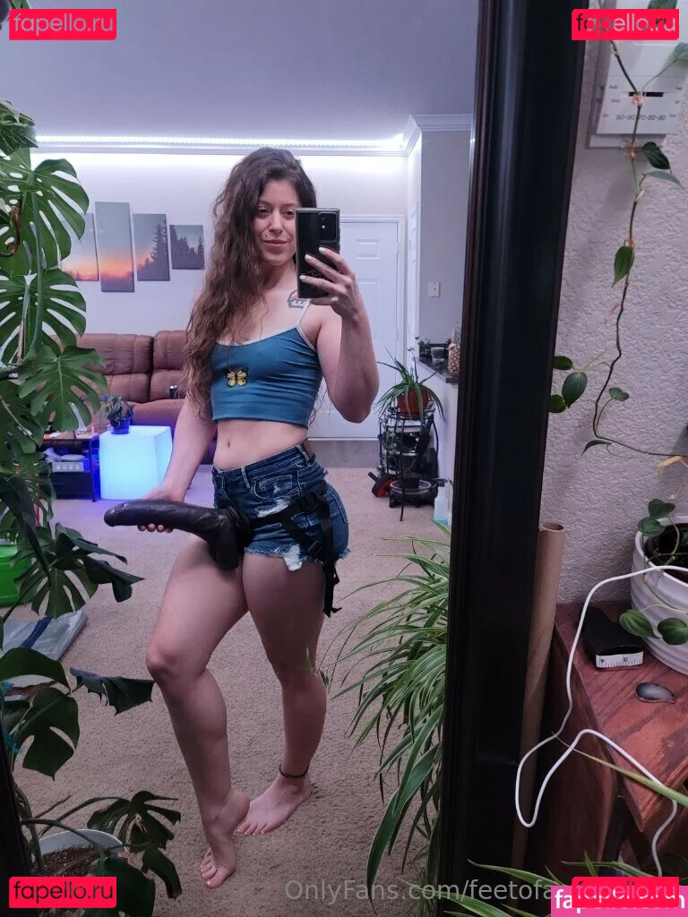 feetofastonervip Onlyfans Photo Gallery 