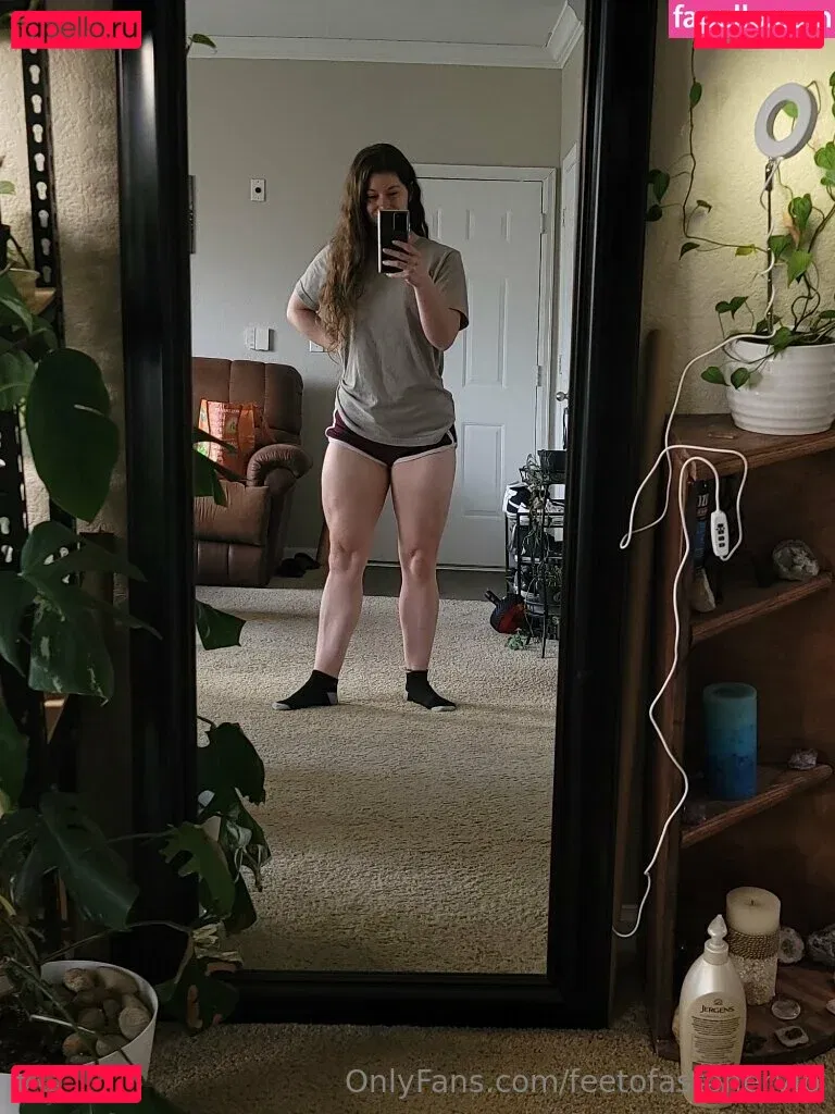 feetofastonervip Onlyfans Photo Gallery 