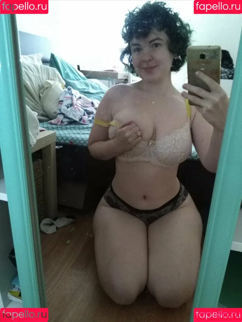 Egg2025 Onlyfans Photo Gallery 