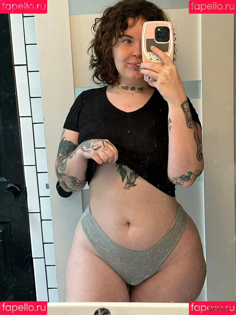 Egg2025 Onlyfans Photo Gallery 