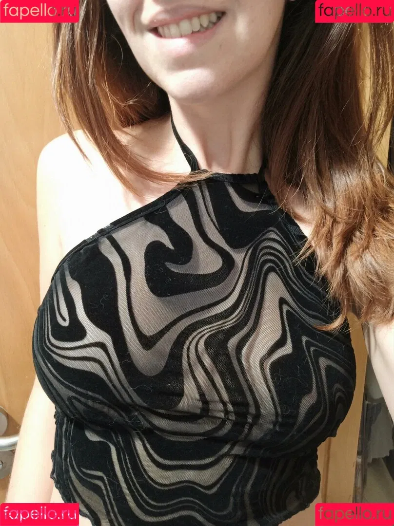 Delicioux Helen Onlyfans Photo Gallery 