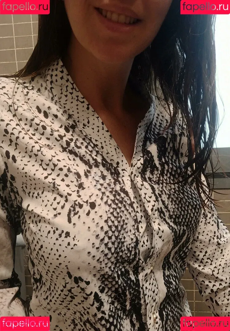 Delicioux Helen Onlyfans Photo Gallery 