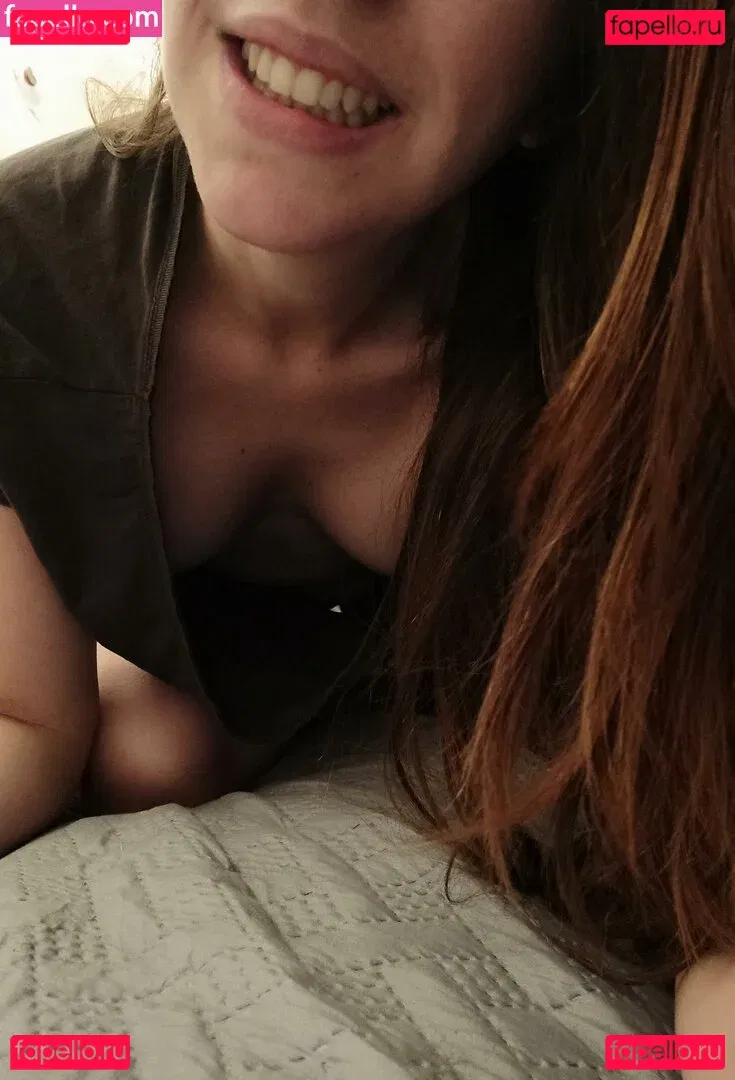 Delicioux Helen Onlyfans Photo Gallery 