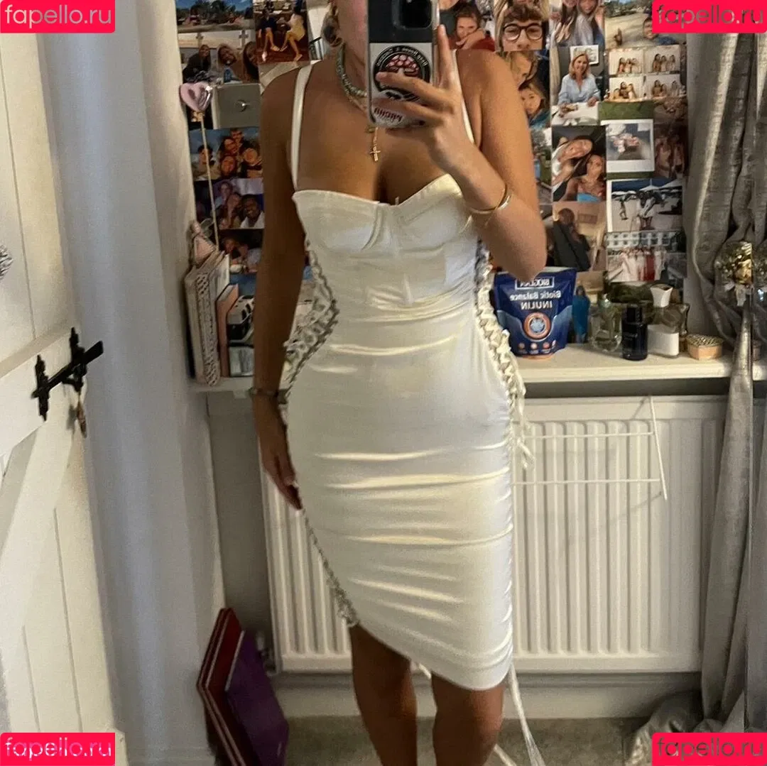 Claudia Taylor Onlyfans Photo Gallery 