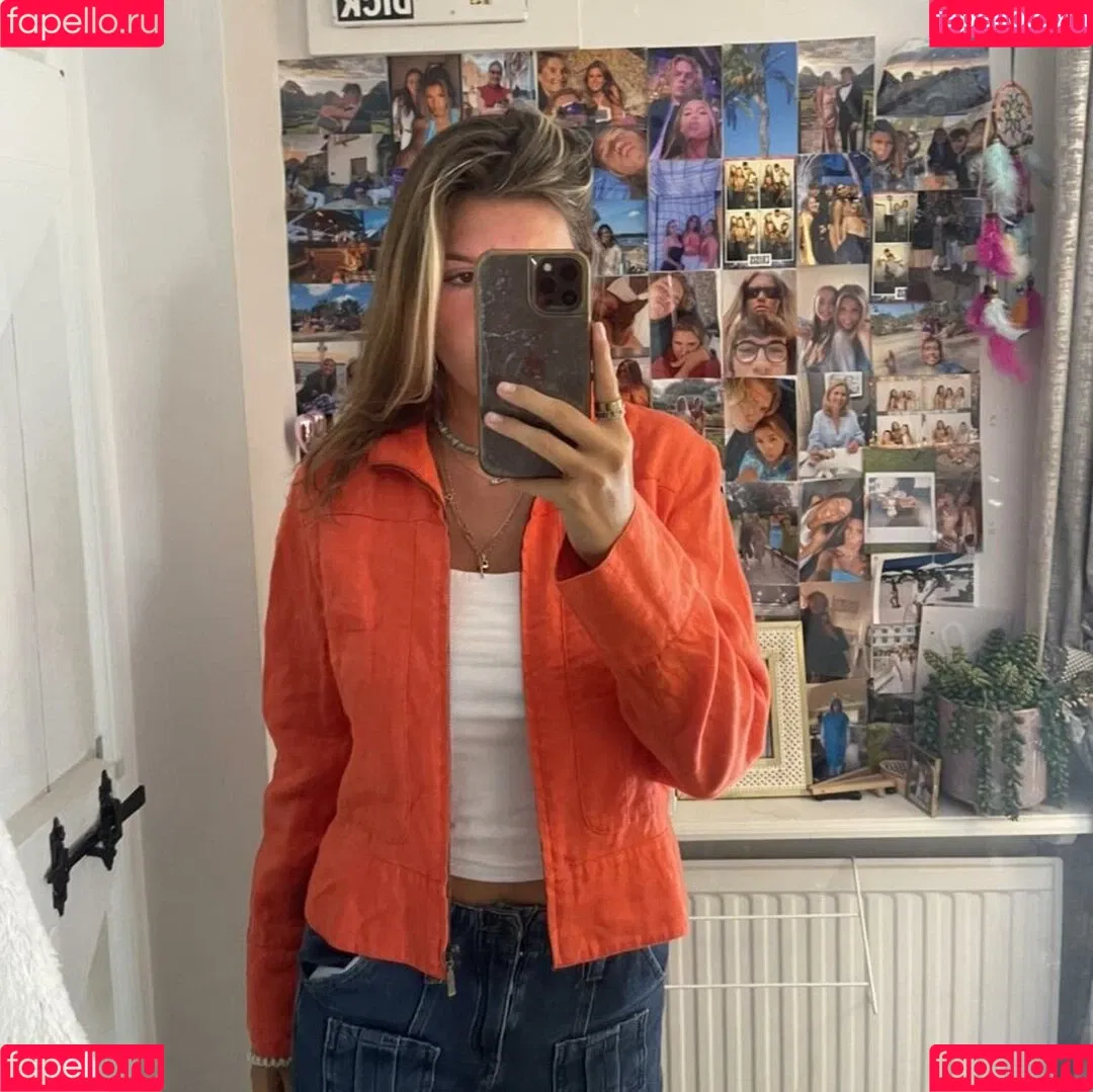 Claudia Taylor Onlyfans Photo Gallery 