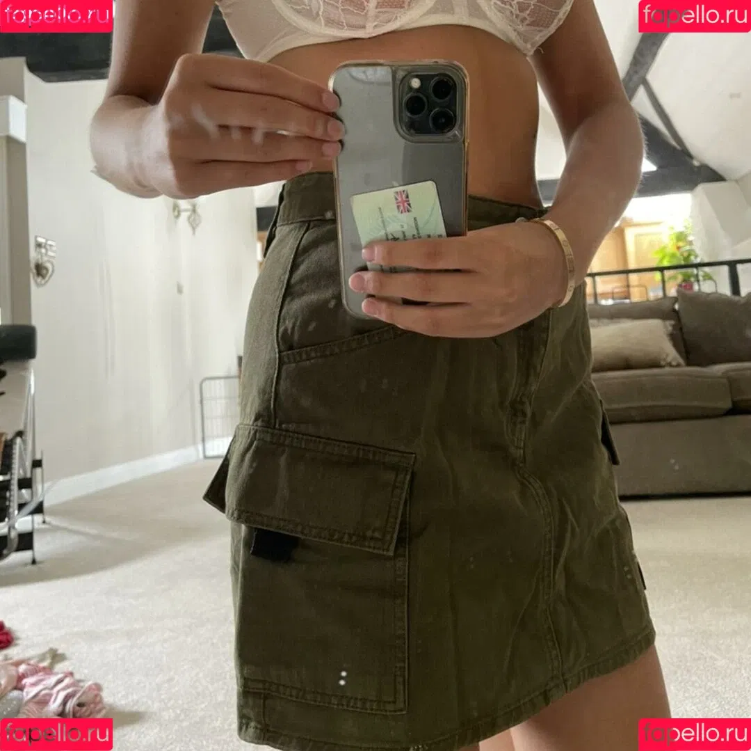Claudia Taylor Onlyfans Photo Gallery 