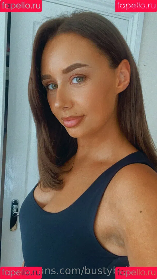 bustybelle_xx Onlyfans Photo Gallery 