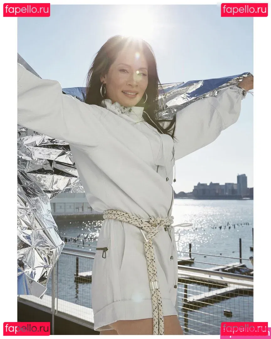 Lucy Liu Onlyfans Photo Gallery 