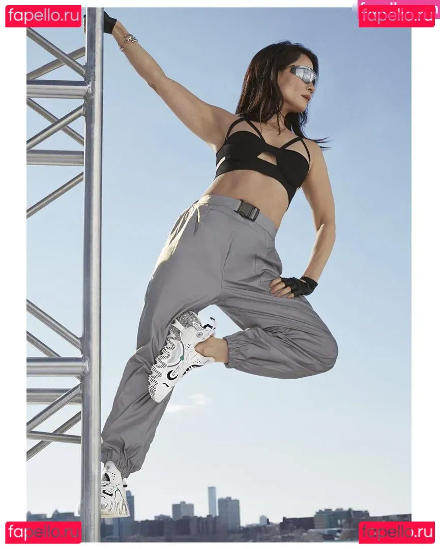 Lucy Liu Onlyfans Photo Gallery 