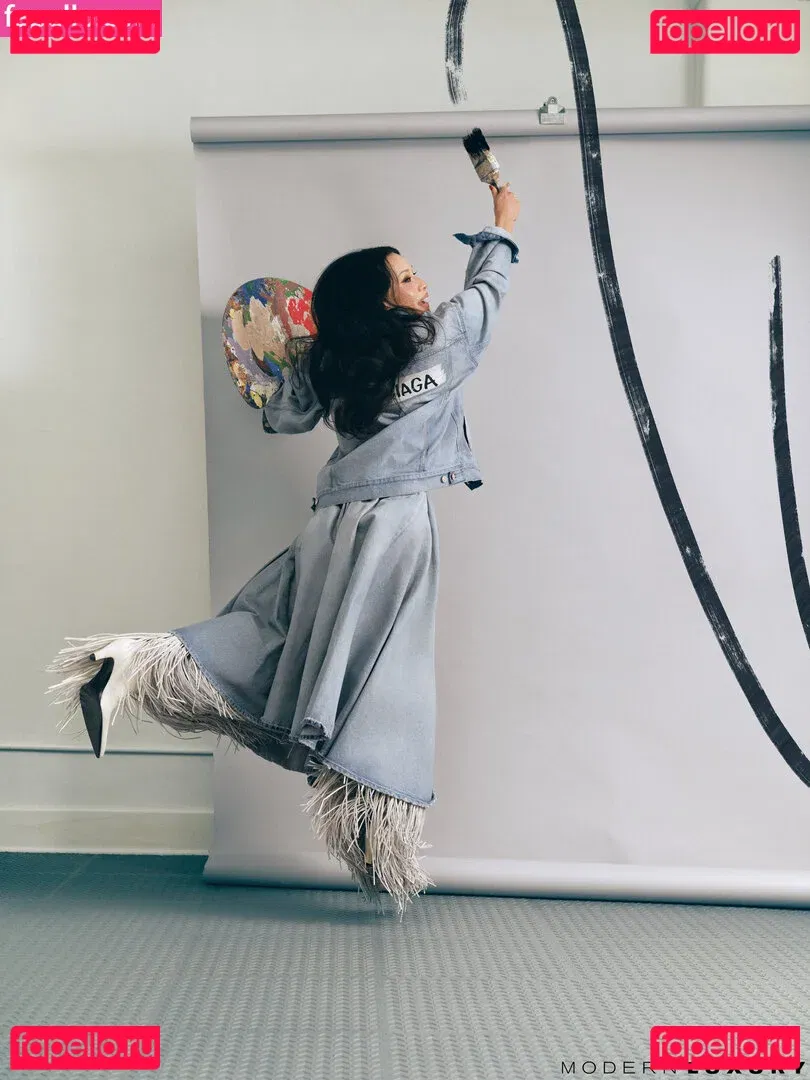 Lucy Liu Onlyfans Photo Gallery 