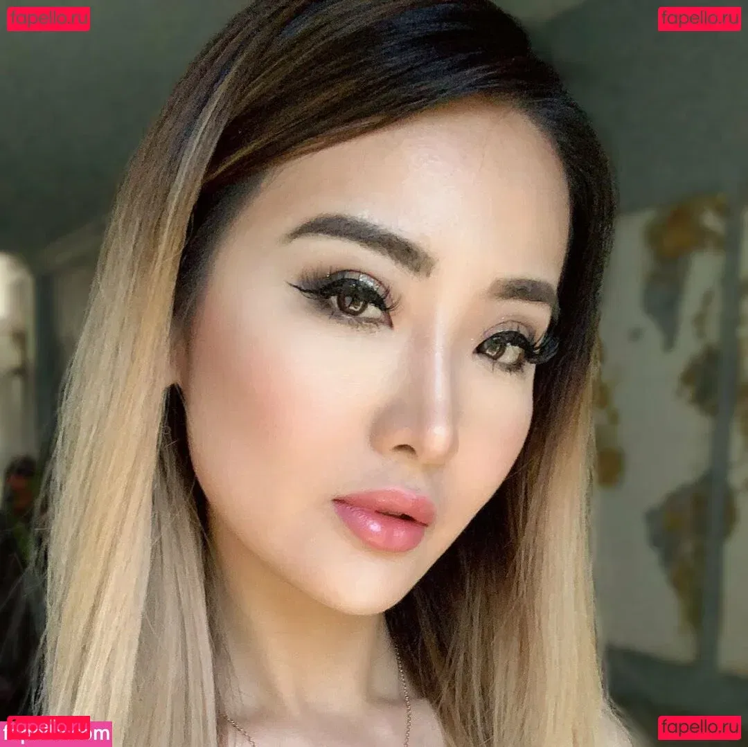 Emily108 Onlyfans Photo Gallery 