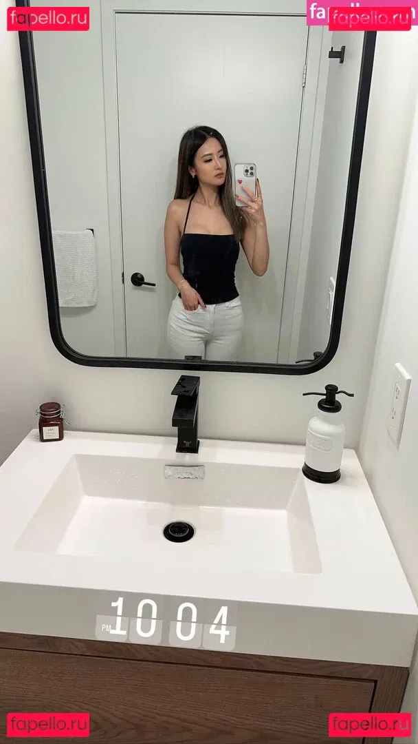 Emily108 Onlyfans Photo Gallery 