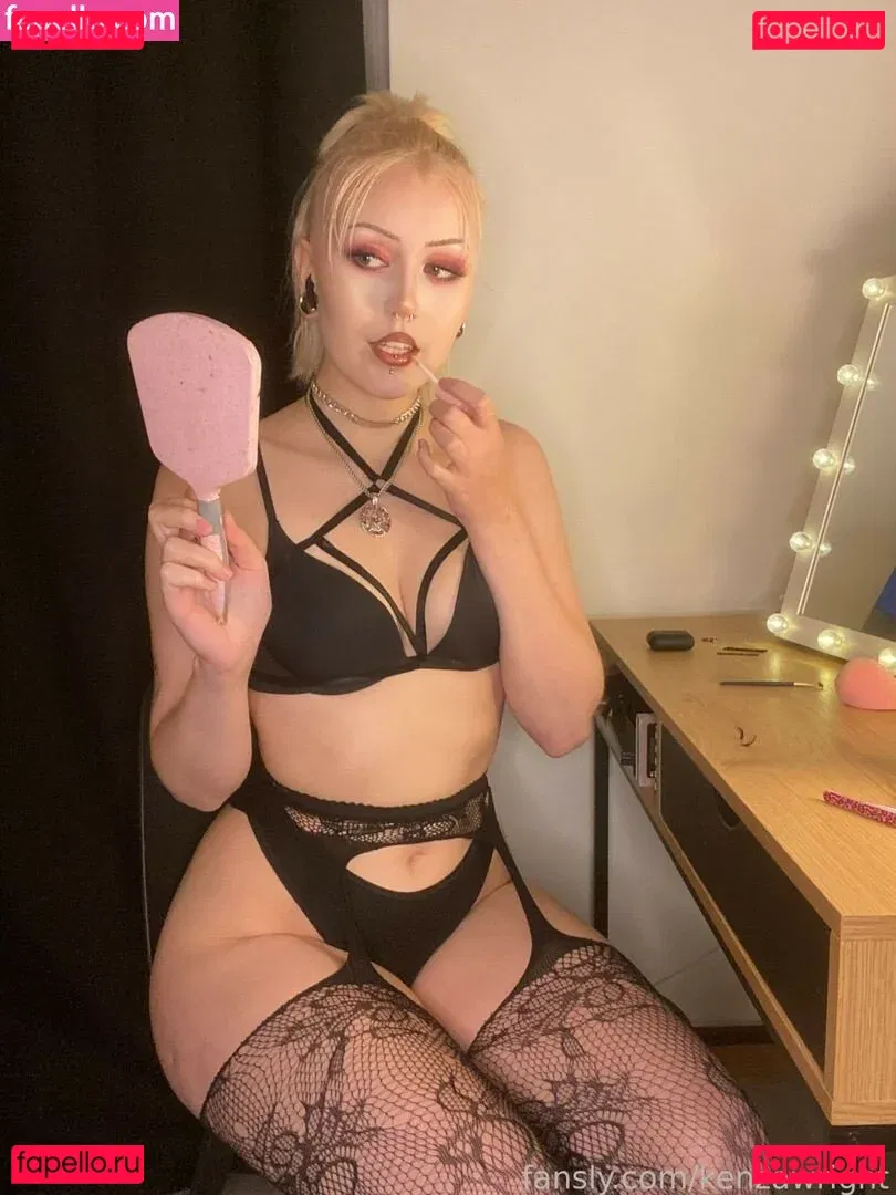 kenzawright Onlyfans Photo Gallery 