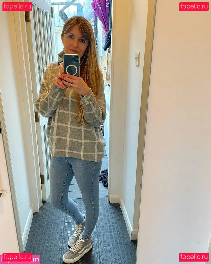 payingformydivorce Onlyfans Photo Gallery 