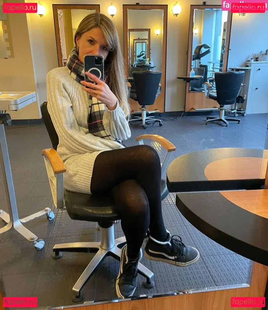 payingformydivorce Onlyfans Photo Gallery 