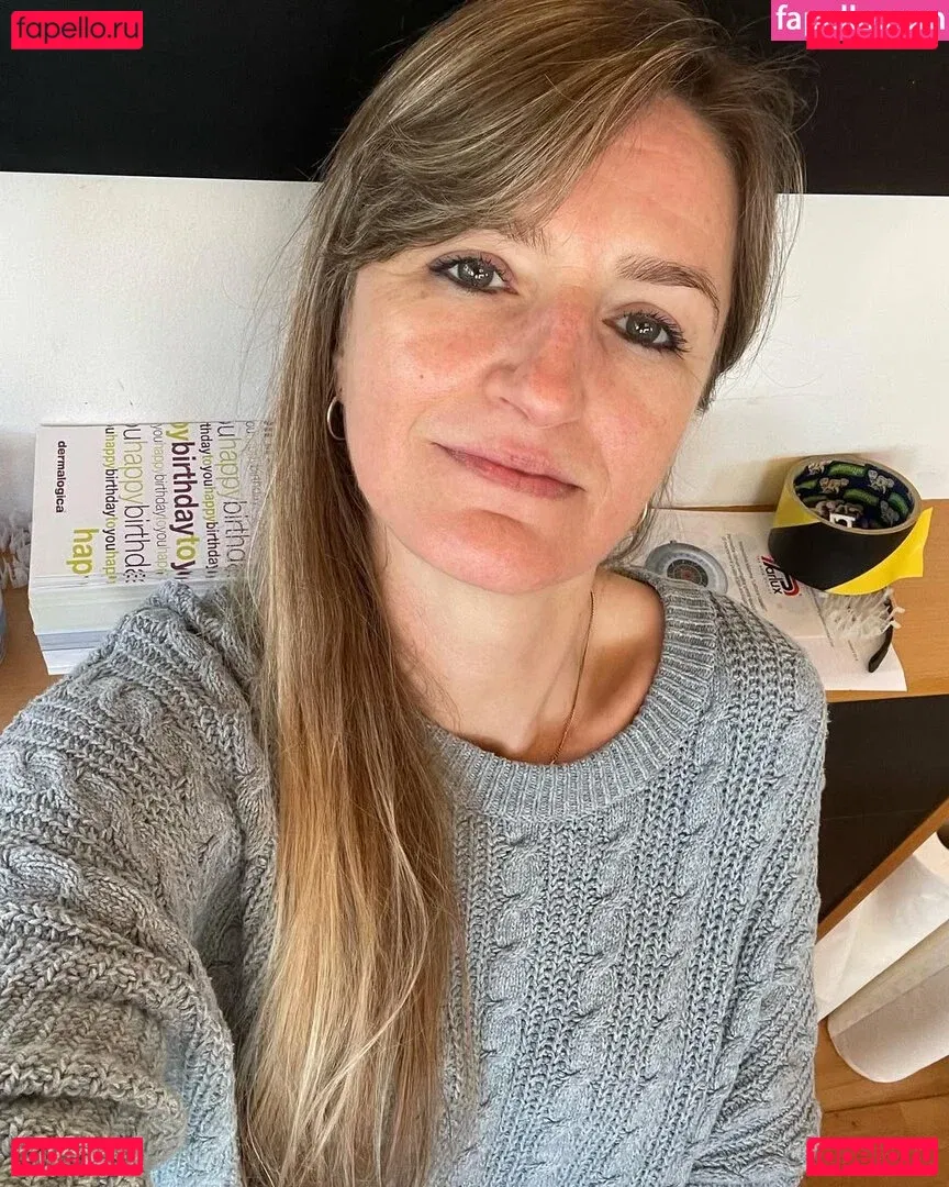 payingformydivorce Onlyfans Photo Gallery 