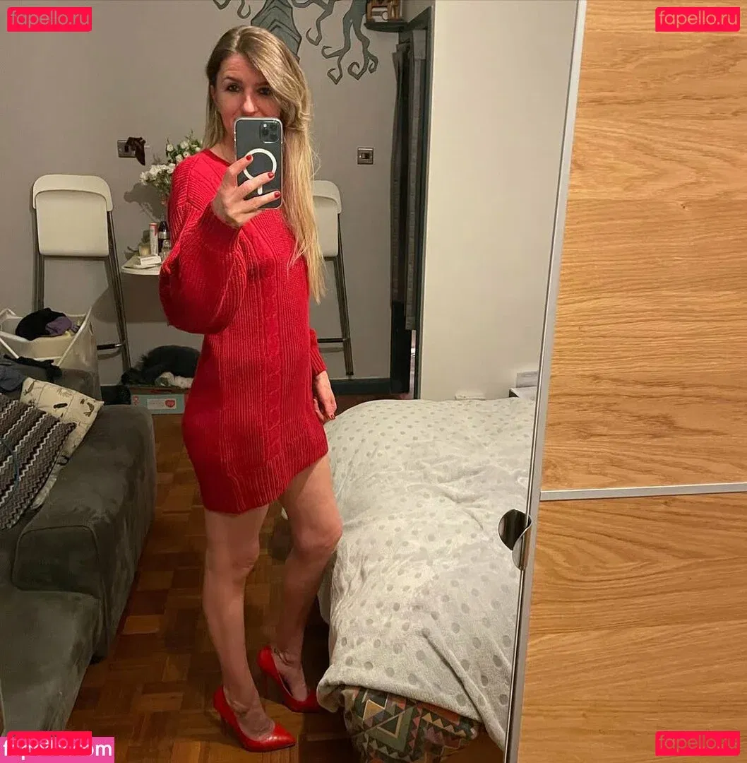 payingformydivorce Onlyfans Photo Gallery 