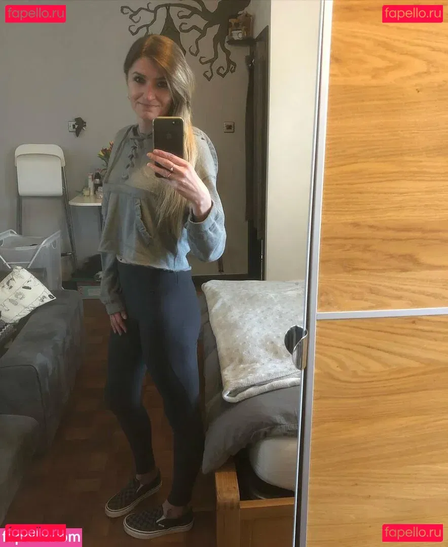 payingformydivorce Onlyfans Photo Gallery 