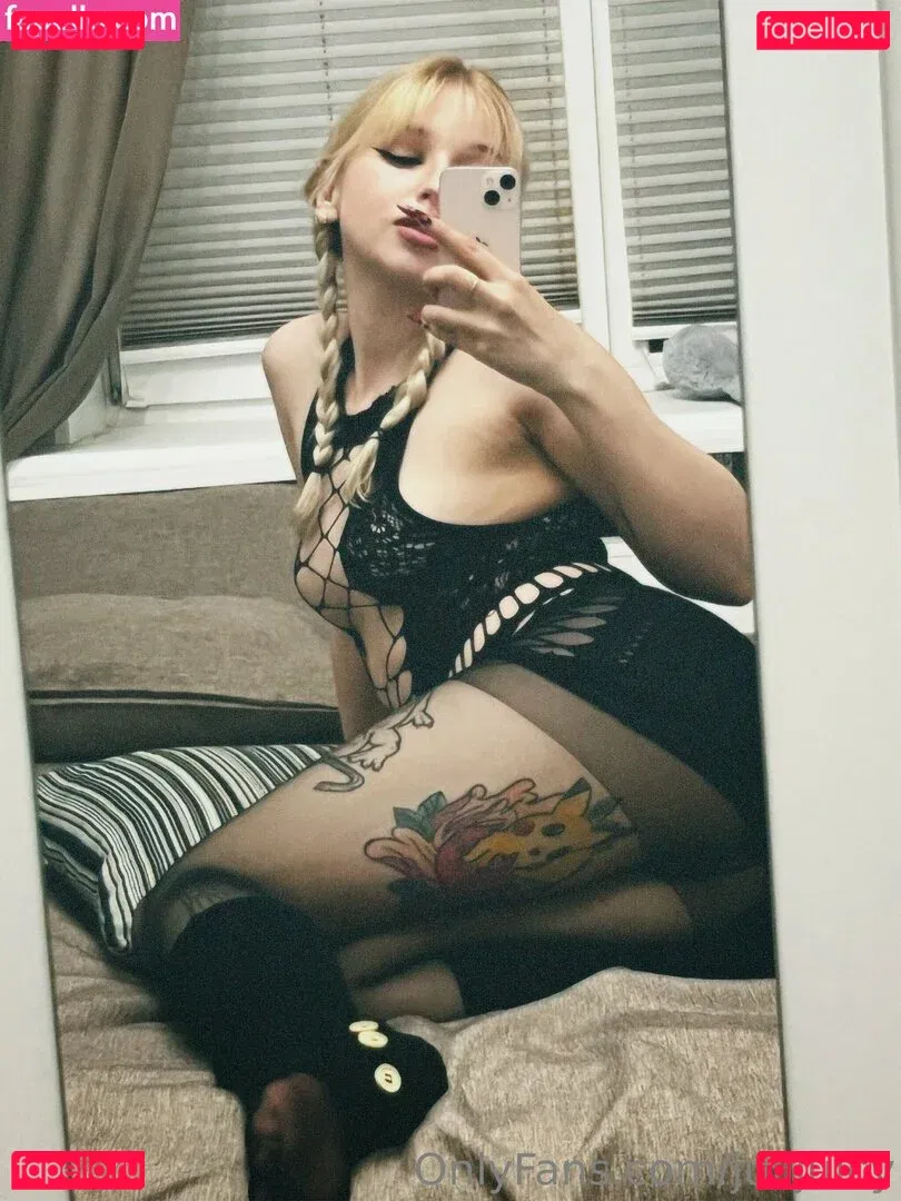 gii_shimmer Onlyfans Photo Gallery 