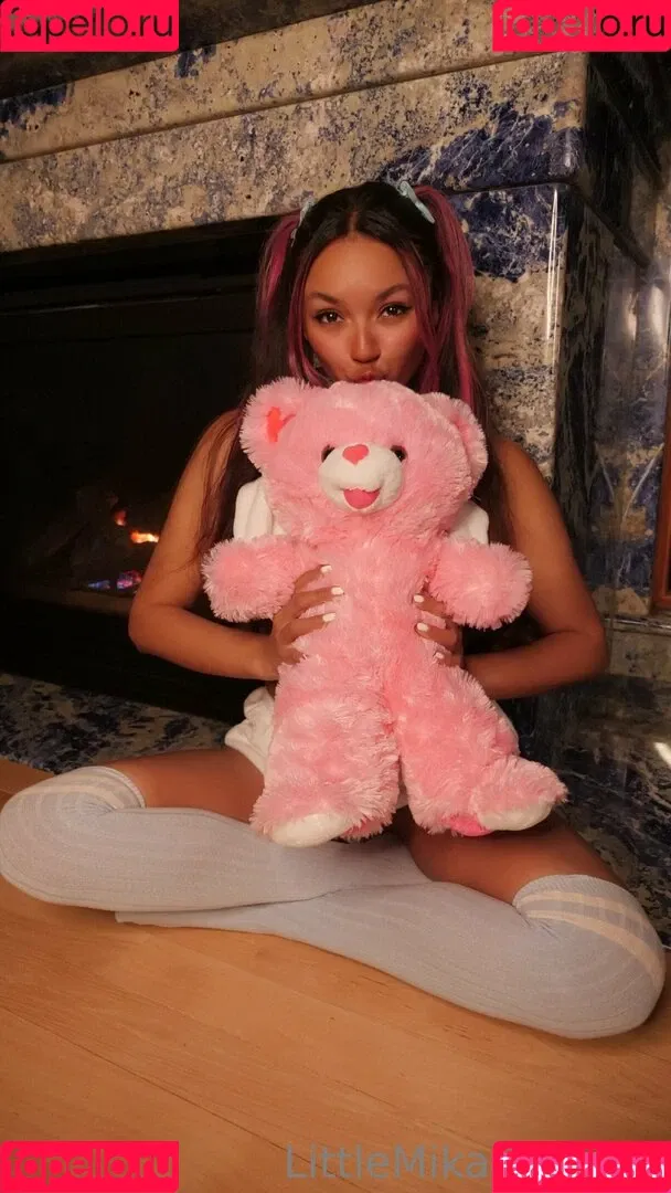 mikasky Onlyfans Photo Gallery 