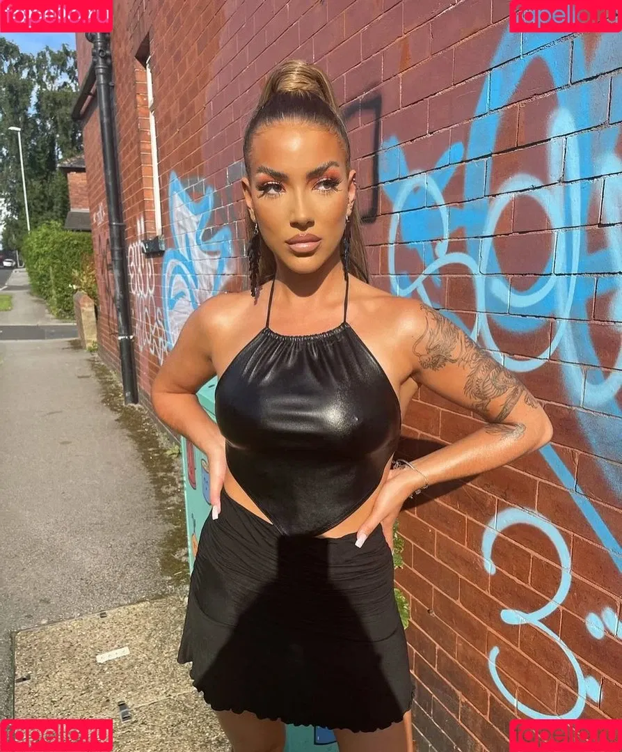 Kim Badkin Onlyfans Photo Gallery 