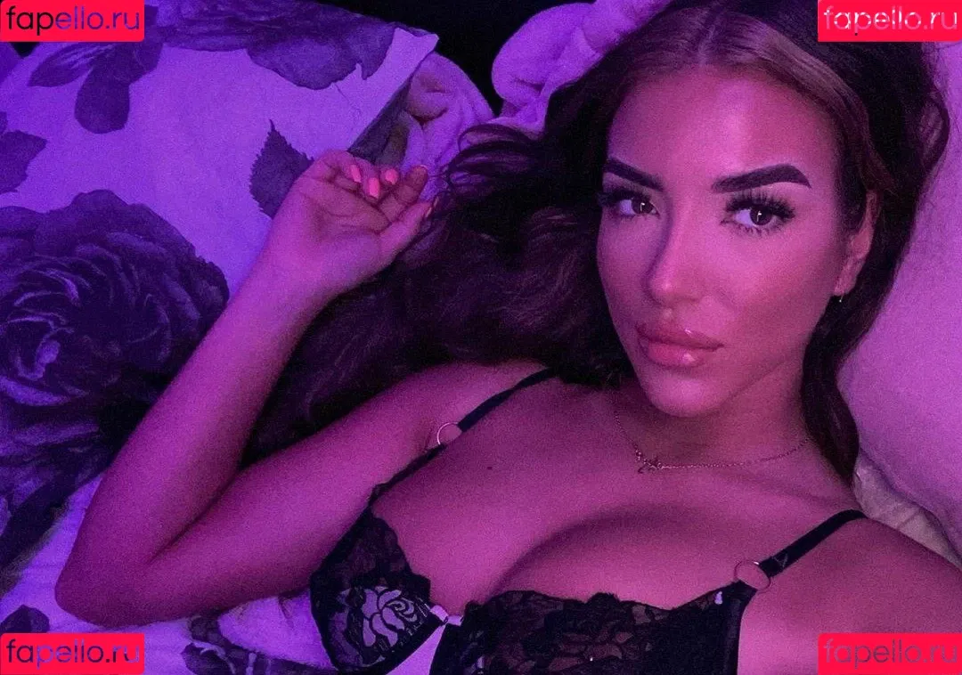 Kim Badkin Onlyfans Photo Gallery 