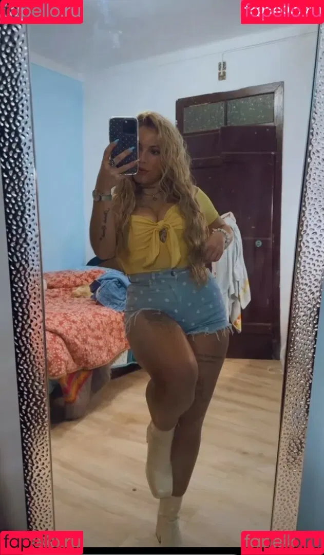 Adrii Rosado Onlyfans Photo Gallery 